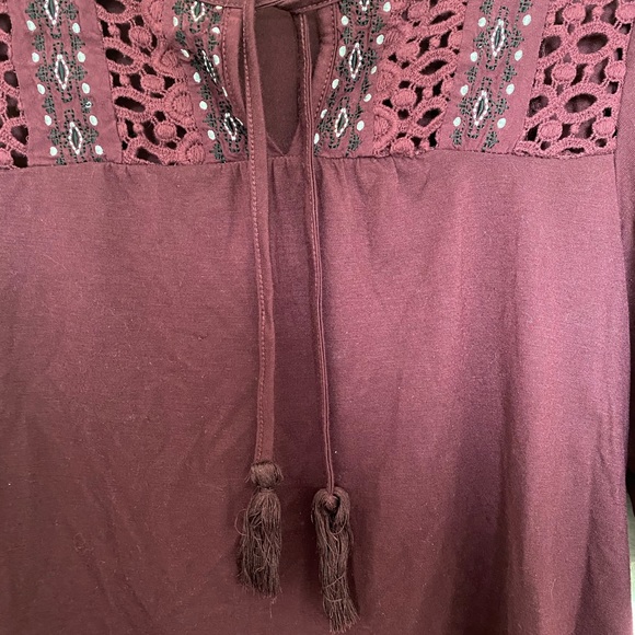 Shirt - Picture 3 of 4